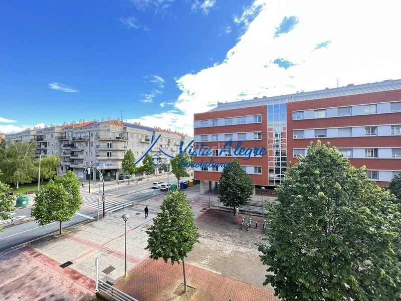 Foto 57c0c07f-1e70-49cb-9754-a819e23f033a. Apartament amb calefacció aparcament piscina a El Arco Logroño