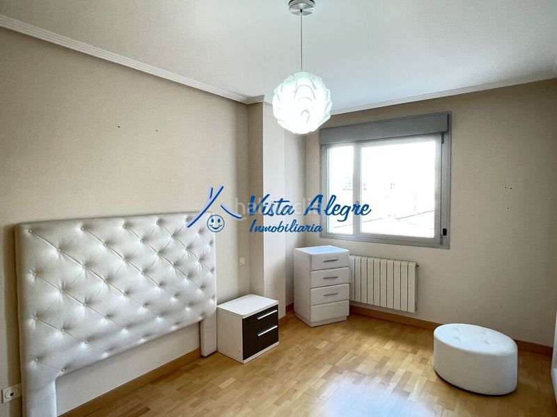 Foto 9e6f8f14-bde4-455b-af29-bde0b2c5f610. Apartament amb calefacció aparcament piscina a El Arco Logroño