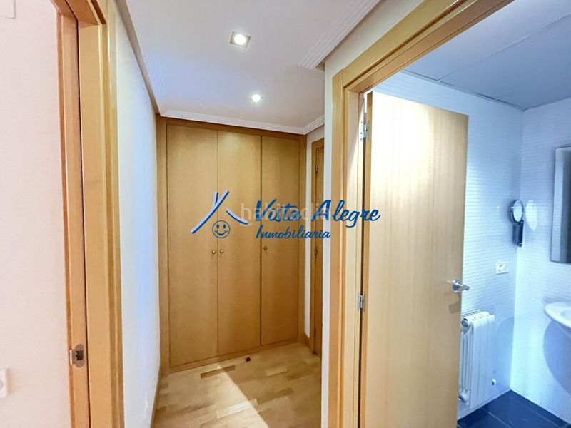 Foto d7bf000e-3822-4907-8824-825b4fec71de. Apartament amb calefacció aparcament piscina a El Arco Logroño