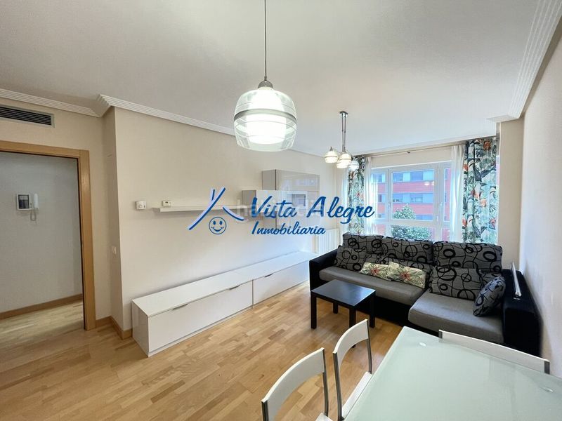 Foto d82a1da5-47c8-4b23-8619-39e85658fa48. Apartament amb calefacció aparcament piscina a El Arco Logroño