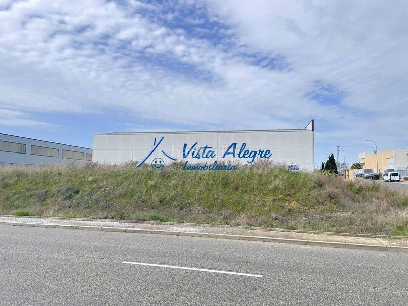 Foto c4737520-92fd-4400-ada6-fb28c5480309. Area edificabile industriale in Haro
