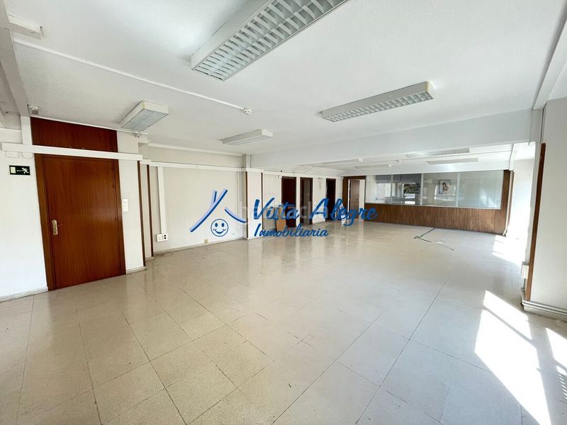 Foto 2ea59575-37ef-4313-81c5-5fb794abfeff. Local comercial a Haro