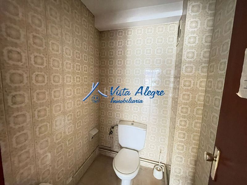 Foto 5101ceed-ac04-4ba2-ae8d-0c87b919d7d4. Local comercial a Haro
