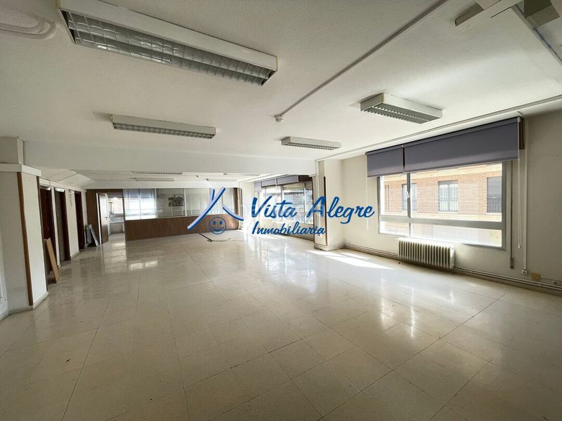 Foto 8f41635a-a64e-4af5-866d-cde1245a564f. Local comercial a Haro