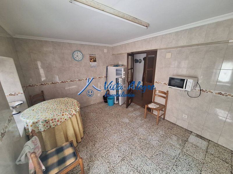 Foto 09e4ada1-76f4-4361-b22e-764cd9c768fa. Casa amb aparcament a Zarratón