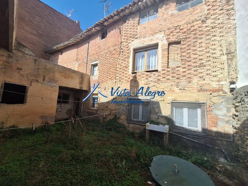 Foto 35de64f6-7d6c-43f6-b592-0d7c840b714b. Casa amb aparcament a Zarratón