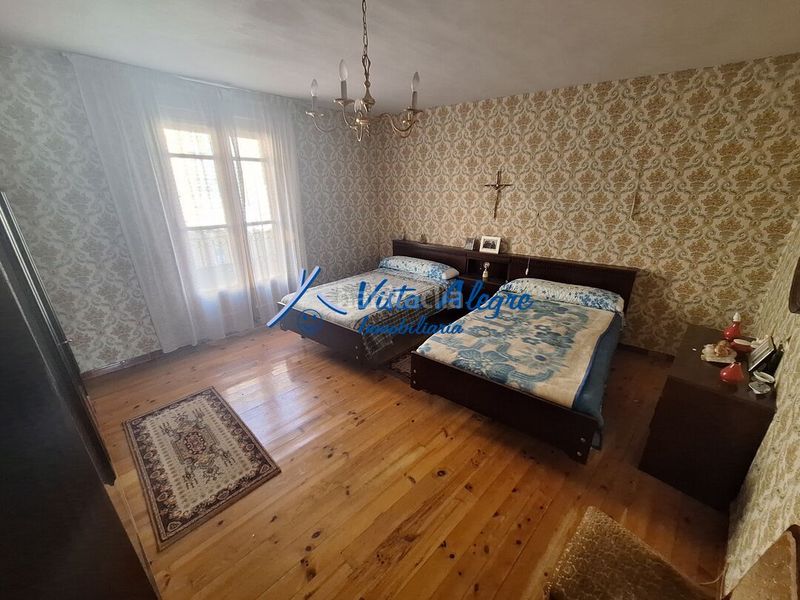Foto aaa0a4a9-539d-42ef-8bb5-037d50e8f7c2. Casa amb aparcament a Zarratón