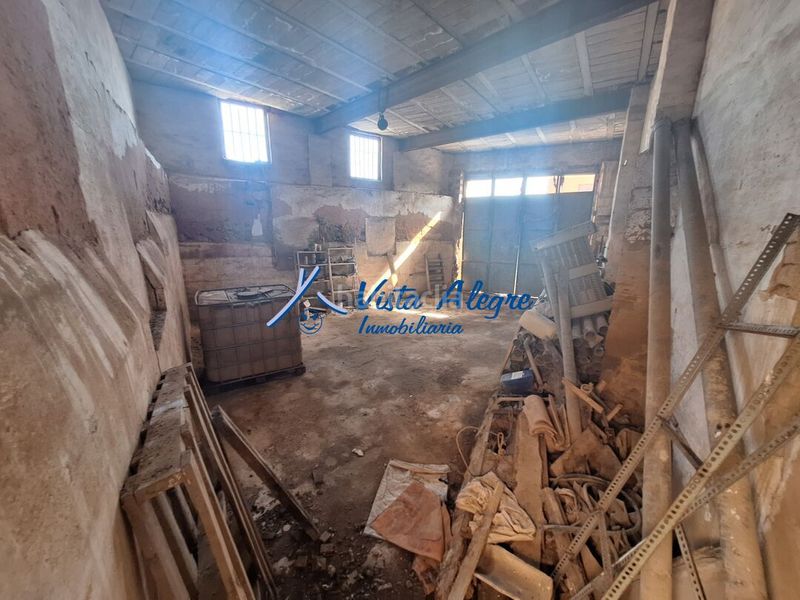 Foto b4c965f9-9f6e-4128-b7d4-61bbc6d54a9b. Casa amb aparcament a Zarratón