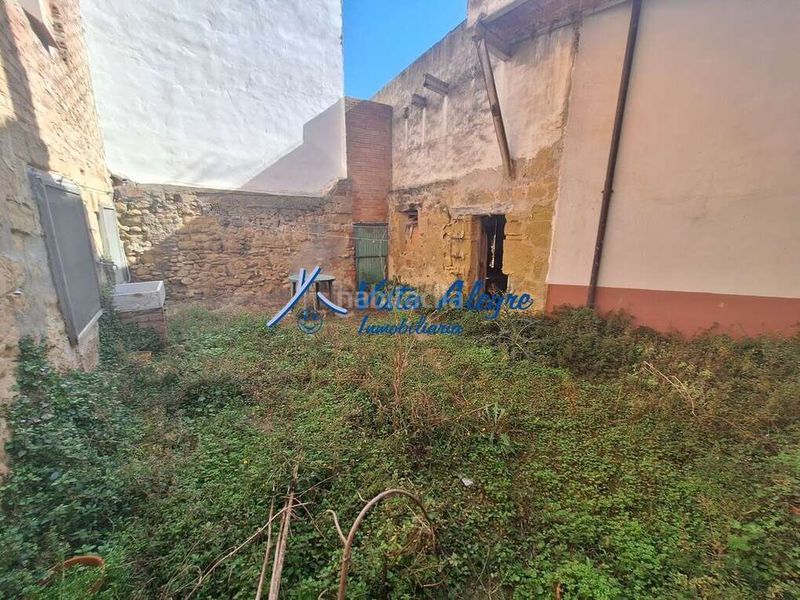 Foto dee26f1b-0ef8-4a03-bf77-fcc859f4c64a. Casa amb aparcament a Zarratón