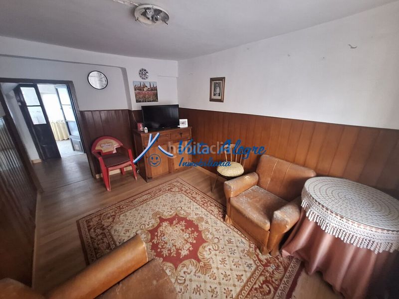 Foto e4544231-f7d3-4849-9f95-97318c591f81. Casa amb aparcament a Zarratón