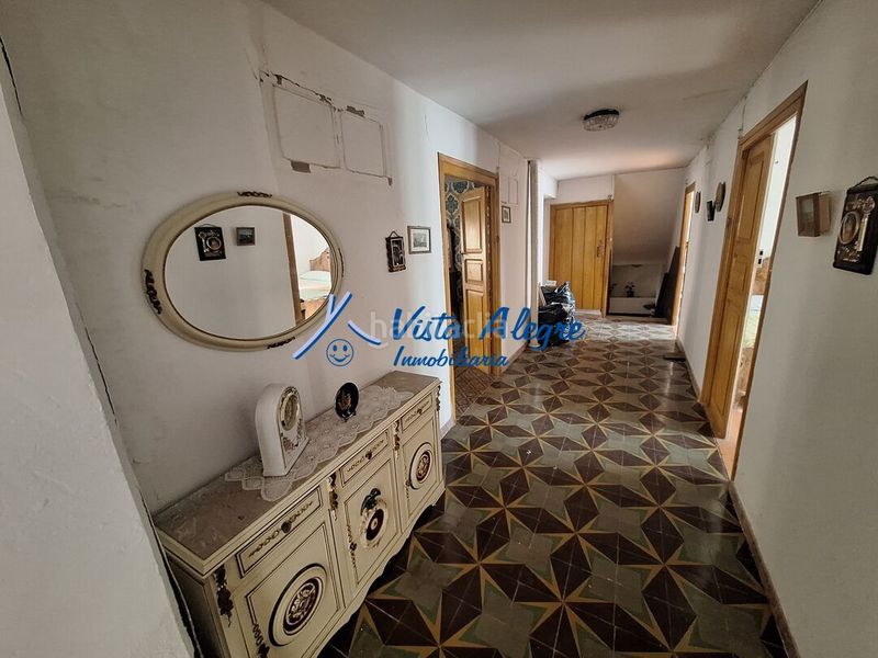 Foto ec8a928a-7a15-425d-ba1f-843904c725b7. Casa amb aparcament a Zarratón