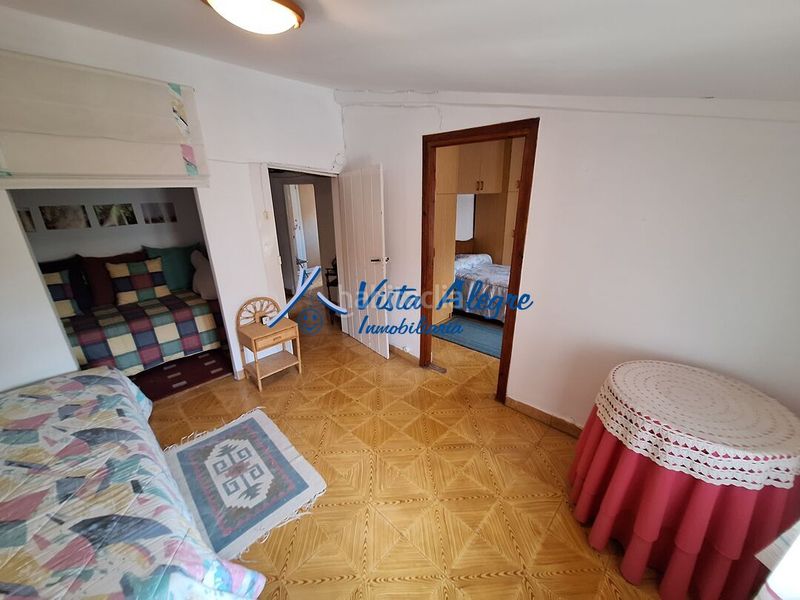 Foto 0261f468-4a6d-4c02-bfa4-d524067f737f. Casa amb calefacció a Ollauri