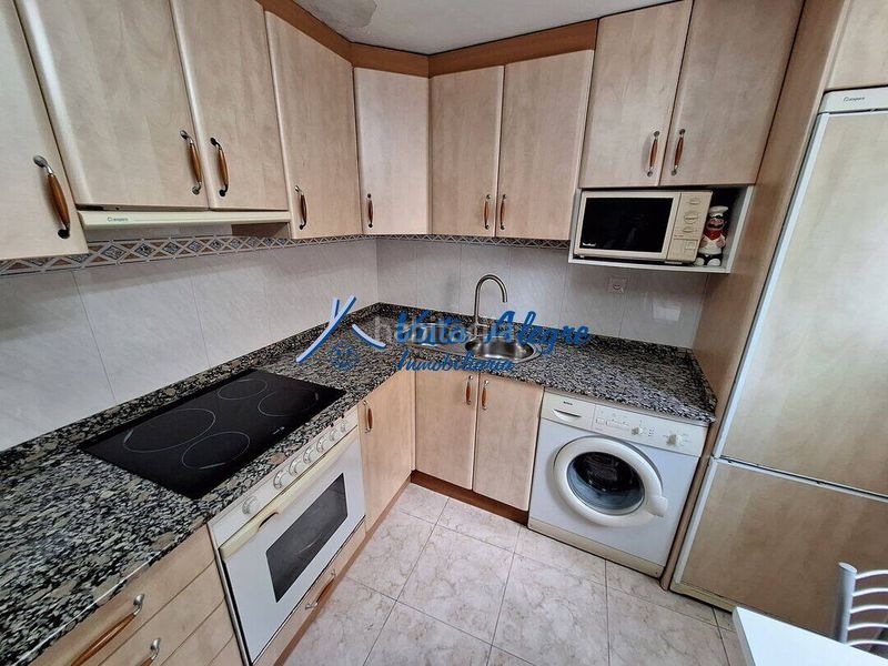 Foto 47379337-d40f-4912-8275-41fe254cab95. Casa amb calefacció a Ollauri