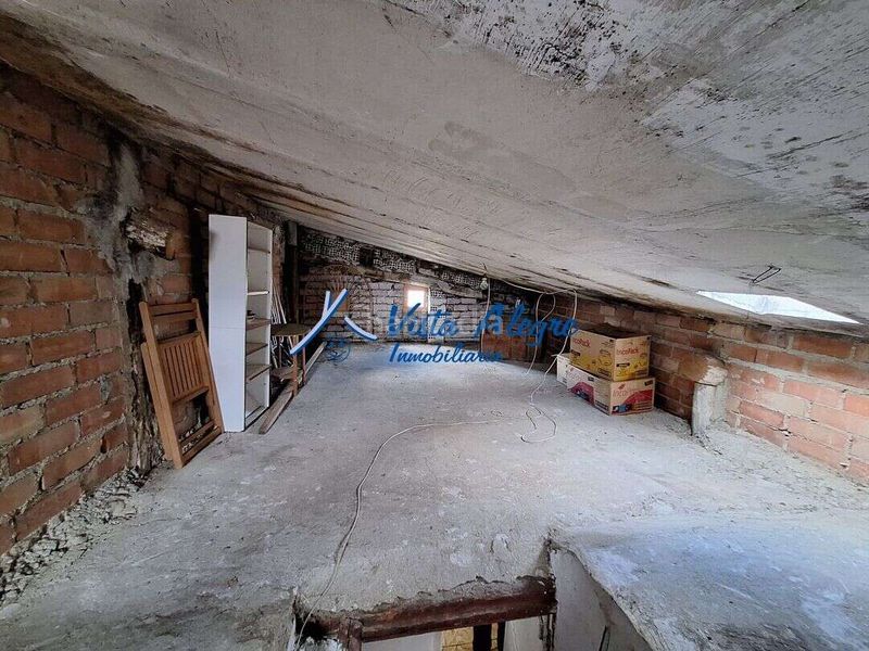 Foto 57142431-ea21-4bee-afde-6b3cf328e73e. Casa amb calefacció a Ollauri
