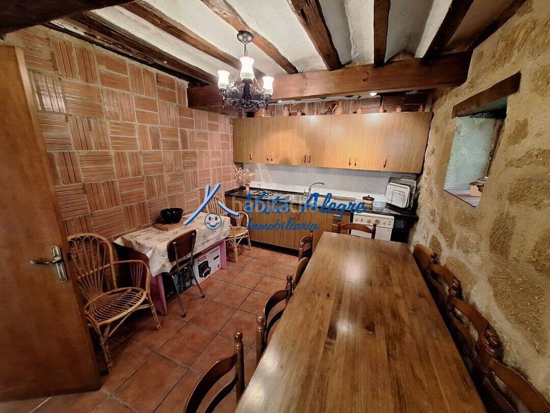 Foto e2444ac3-1b65-4693-8e92-a9a35ba75822. Casa amb calefacció a Ollauri