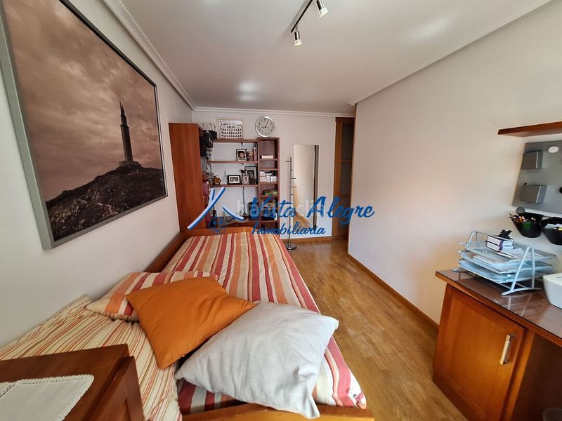 Foto dd318a76-1782-495b-926b-308c2125f36c. Pis amb calefacció aparcament a Haro