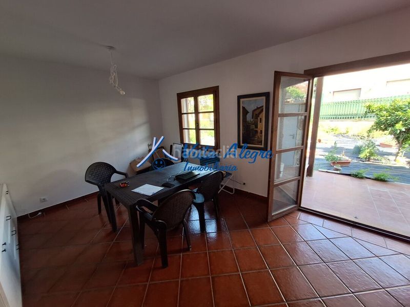 Foto 9a8d2b5e-14e3-4e38-9a80-3a6b8d91f59a. Casa amb calefacció aparcament a Labastida
