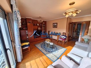 Etagenwohnung  Calle alemania. 33056254 piso de 3 habitaciones con terraza en pleno barrio come
