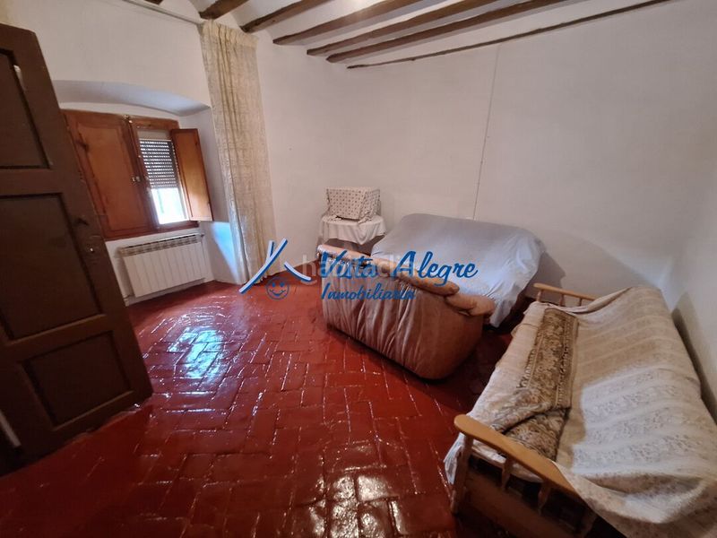 Foto 41fa78c5-d331-449d-8c72-a5ea20a6ea42. Casa amb calefacció aparcament a Gimileo