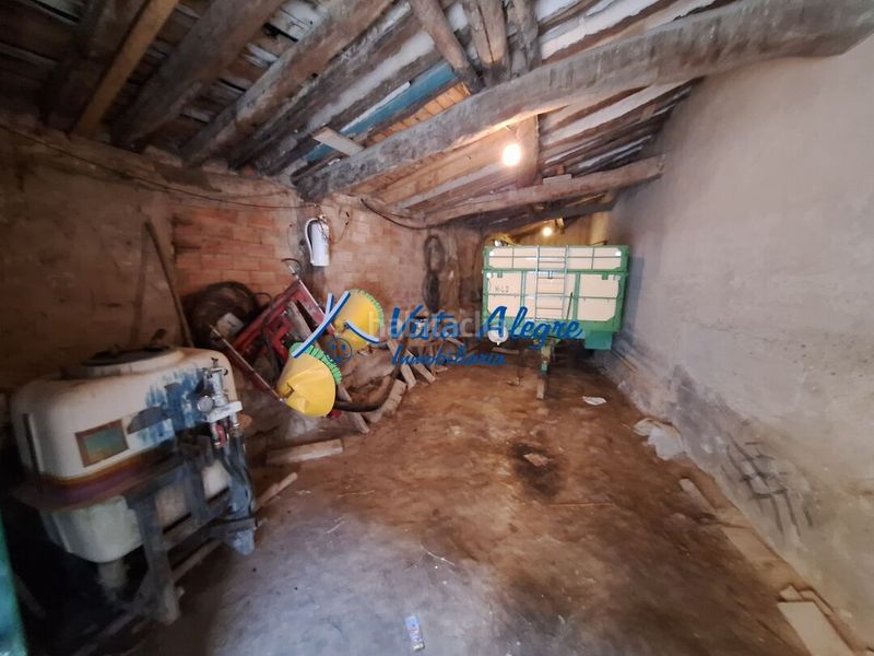 Foto b37a31b2-fe3e-4861-b9e0-aa83c423b274. Casa amb calefacció aparcament a Gimileo
