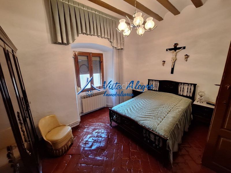 Foto bf975bdb-6627-40ad-a26c-a7a964520076. Casa amb calefacció aparcament a Gimileo