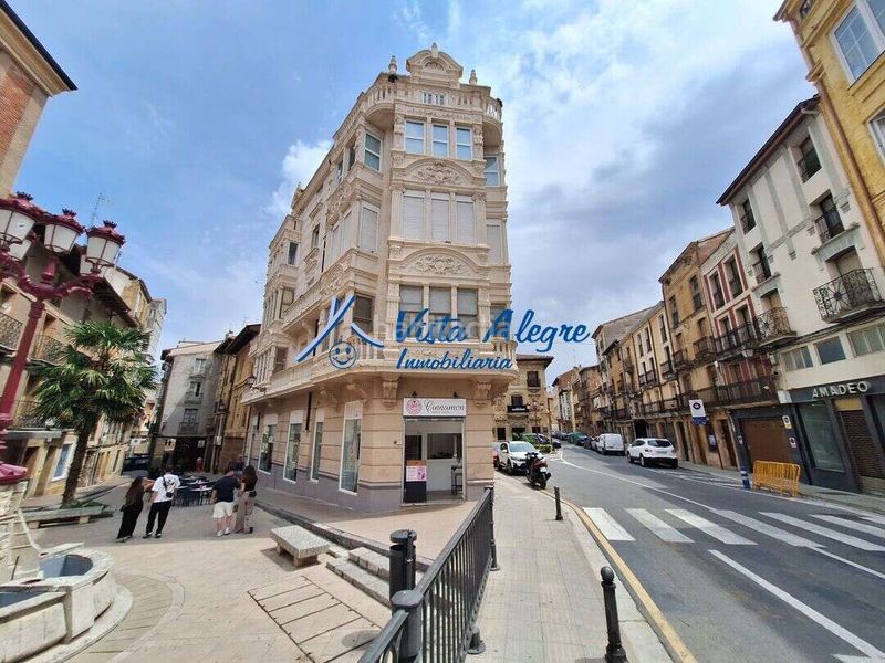 Foto 5afc65a0-9339-4aed-a650-401e1cb562d0. Apartament amb calefacció a Haro
