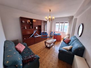 Apartment  Calle linares rivas. 33176262 apartamento en el centro del municipio para reformar