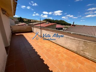 Haus  Calle de sanguesa. 33206265 casa de pueblo reformada con terraza
