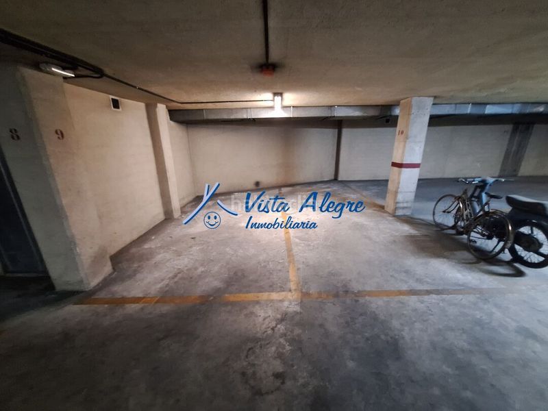 Foto feb75c3c-6857-4702-b80d-3e61914fb3f9. Apartament amb calefacció aparcament a Haro