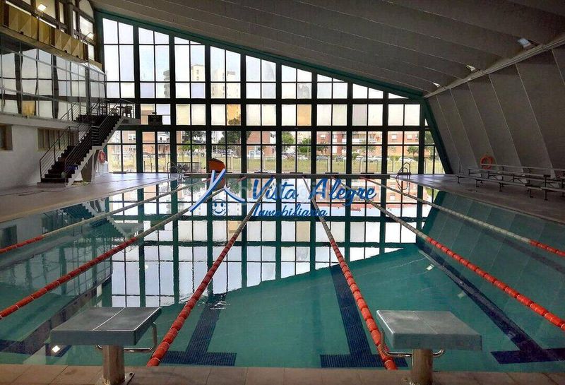 Foto 540e1289-d35b-4438-9530-ca9459287f94. Apartament amb calefacció aparcament piscina a Haro