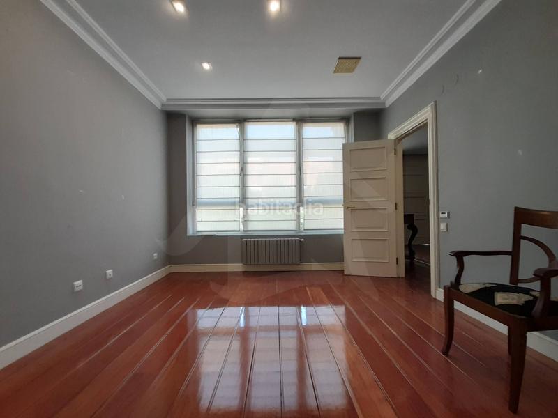 Foto 140565fa-a0cc-4e1d-951d-b1d01fd28cf1. Casa diseñada para vivir en ella! en Avenida Madrid Logroño