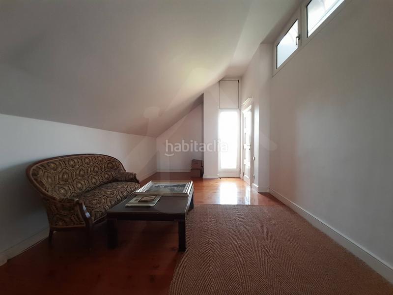 Foto 56fa0f26-97c1-4051-99af-596e3c09a726. Casa diseñada para vivir en ella! en Avenida Madrid Logroño