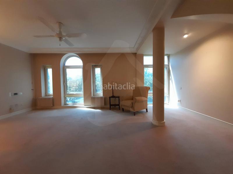 Foto 6a484e51-1ba9-4720-8d77-3dccc33245d3. Casa diseñada para vivir en ella! en Avenida Madrid Logroño