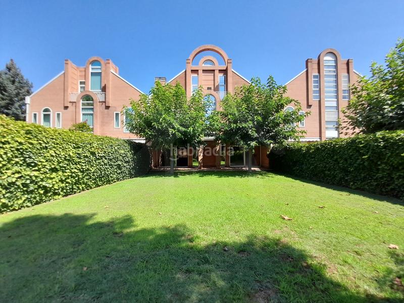 Foto 6f96113c-f8a5-4e4d-897b-bd647b938b35. Casa diseñada para vivir en ella! en Avenida Madrid Logroño