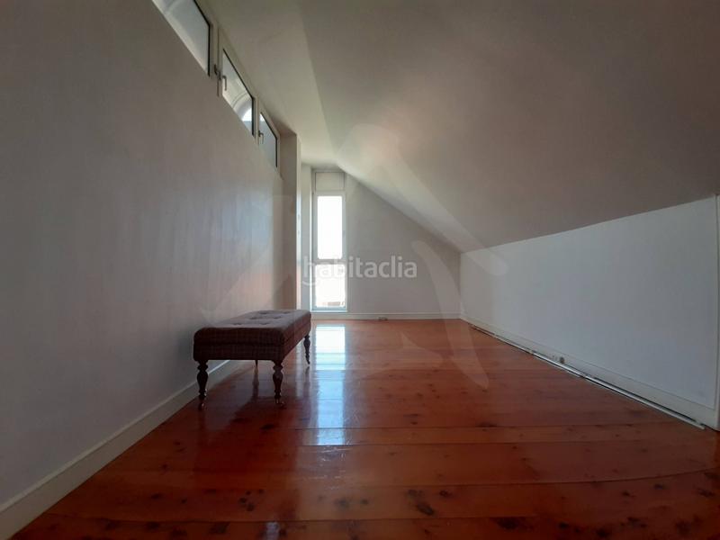 Foto 91c1f112-8c98-4334-b47b-0deab5086130. Casa diseñada para vivir en ella! en Avenida Madrid Logroño