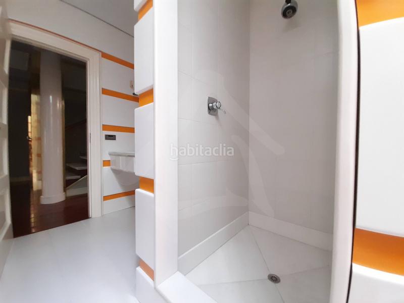 Foto 99d90a81-b815-465a-a56d-edcd507e41f1. Casa diseñada para vivir en ella! en Avenida Madrid Logroño