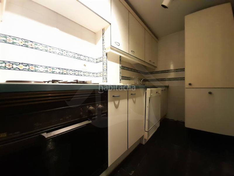 Foto a4f00396-e581-4fef-8172-cc139792acd8. Casa diseñada para vivir en ella! en Avenida Madrid Logroño