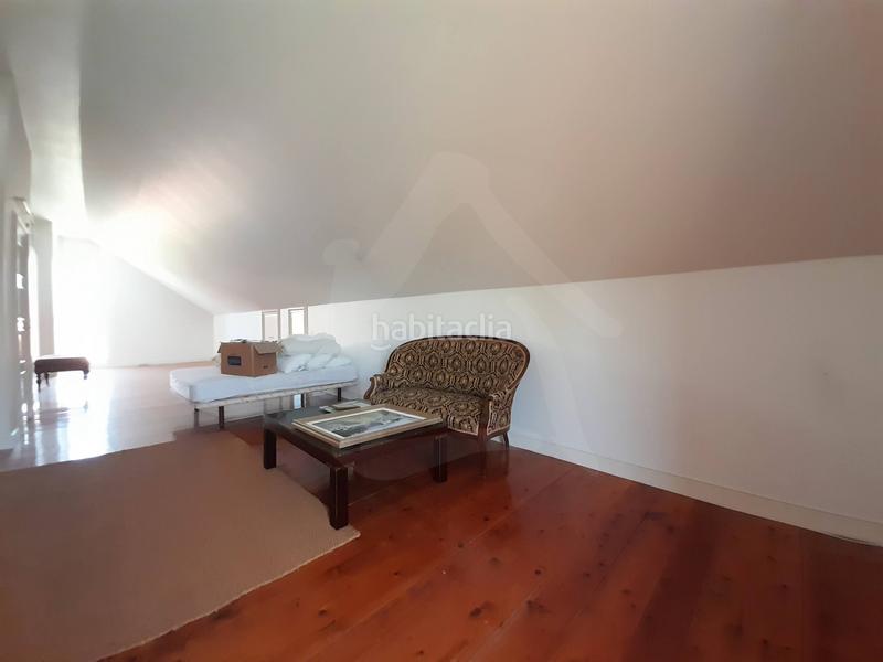 Foto c64ce53d-a214-4a2f-be7a-e67fb6285d6a. Casa diseñada para vivir en ella! en Avenida Madrid Logroño