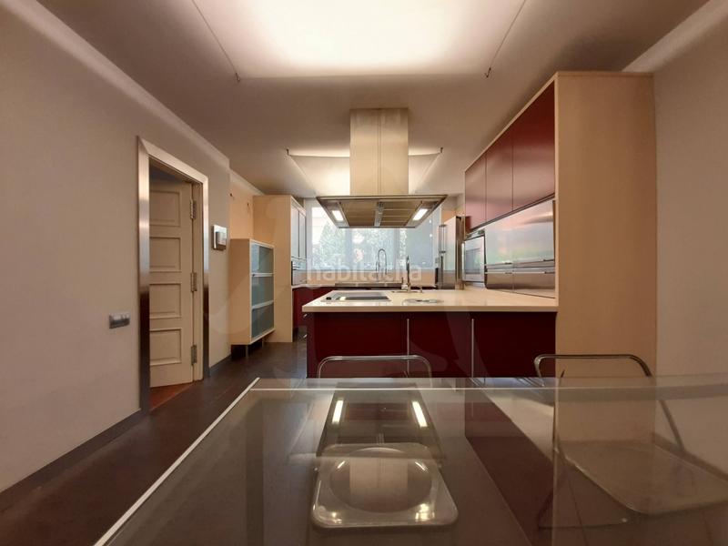 Foto cfb54e65-1455-4089-a10c-7f57ae15558f. Casa diseñada para vivir en ella! en Avenida Madrid Logroño