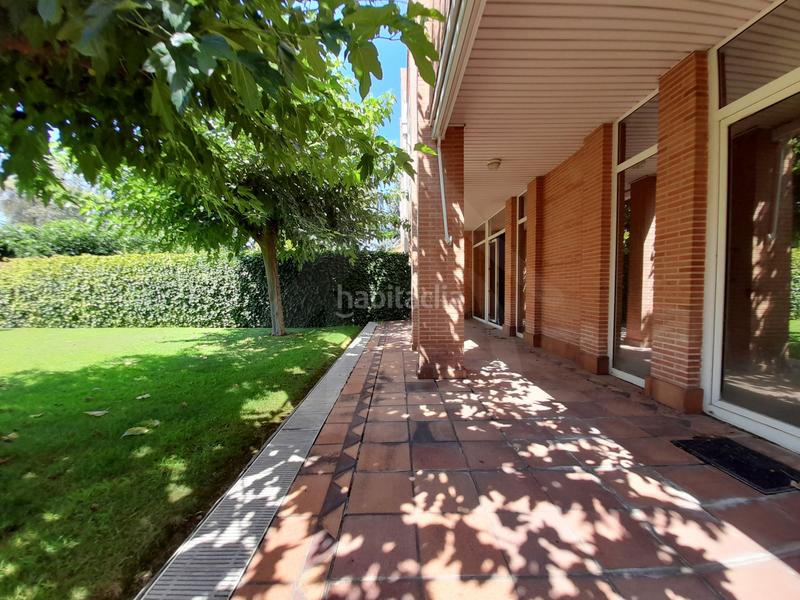 Foto e94602bc-49d5-4b0d-86c2-fc0be489e8f8. Casa diseñada para vivir en ella! en Avenida Madrid Logroño