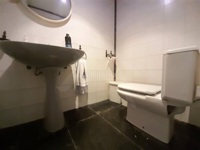 Foto ed4dad0f-e521-463c-ad89-f83a2ac4a886. Casa diseñada para vivir en ella! en Avenida Madrid Logroño