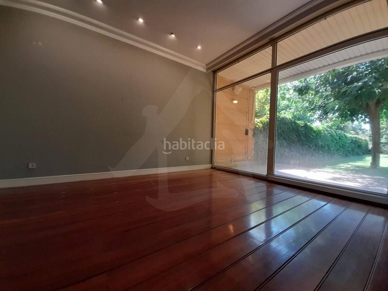 Foto f49a884b-fd78-43a9-bf26-1fac6381b64e. Casa diseñada para vivir en ella! en Avenida Madrid Logroño