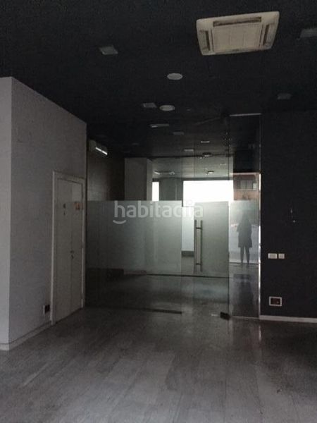 Foto 73fb99af-0526-4bb8-856e-44dd16ef0633. Local comercial a San Adrián Logroño