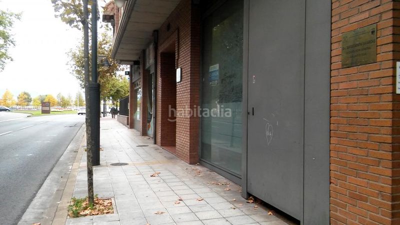 Foto 7fb38bd6-9138-4ac7-adfb-0858ade27f30. Local comercial a San Adrián Logroño