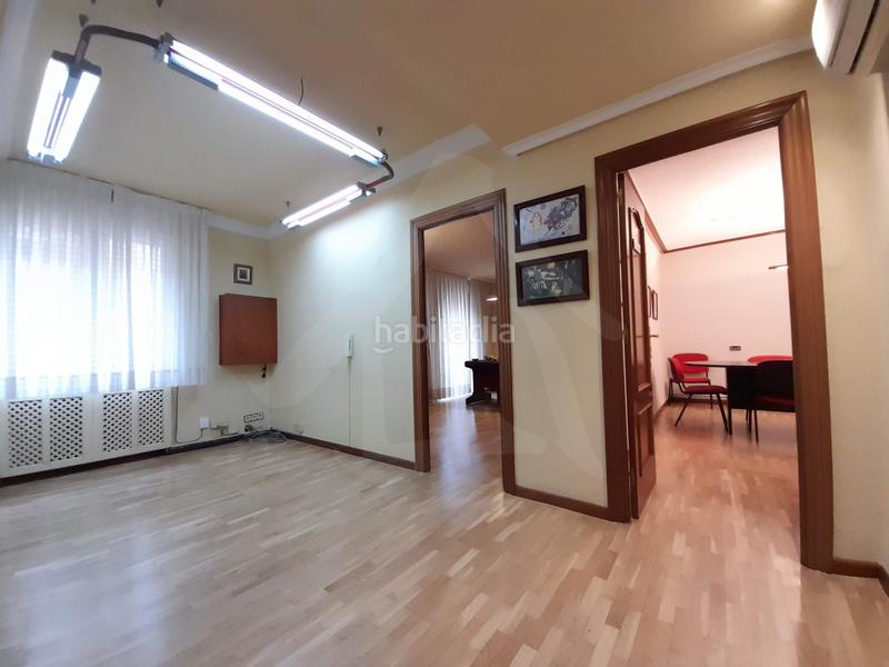Foto 6bc3c6b0-b670-42e0-aadb-76032954ca19. Rent office space in Casco Antiguo Logroño