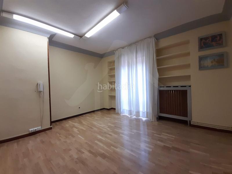 Foto d241c58a-4dee-476a-8383-e7db8e2a5b22. Rent office space in Casco Antiguo Logroño