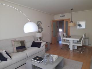 Etagenwohnung  Logroo - panzares. Ests buscando tu hogar en la zona de guindalera? este increble