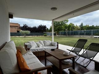 Casa  Lardero - las acedas. Bienvenidos a esta exclusiva propiedad en lardero! si estás busc