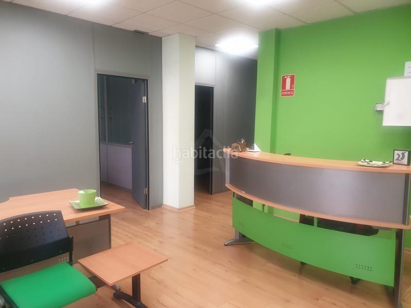 Foto 9140452e-1f7b-4c14-9210-8b452c81800b. Oficina amb calefacció aparcament a Gran Via Logroño