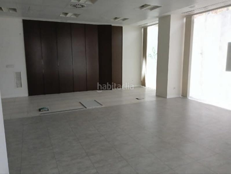 Foto 528ca688-2de4-42b8-bbda-2c6e67a0e13f. Local comercial a Cascajos - Piqueras Logroño
